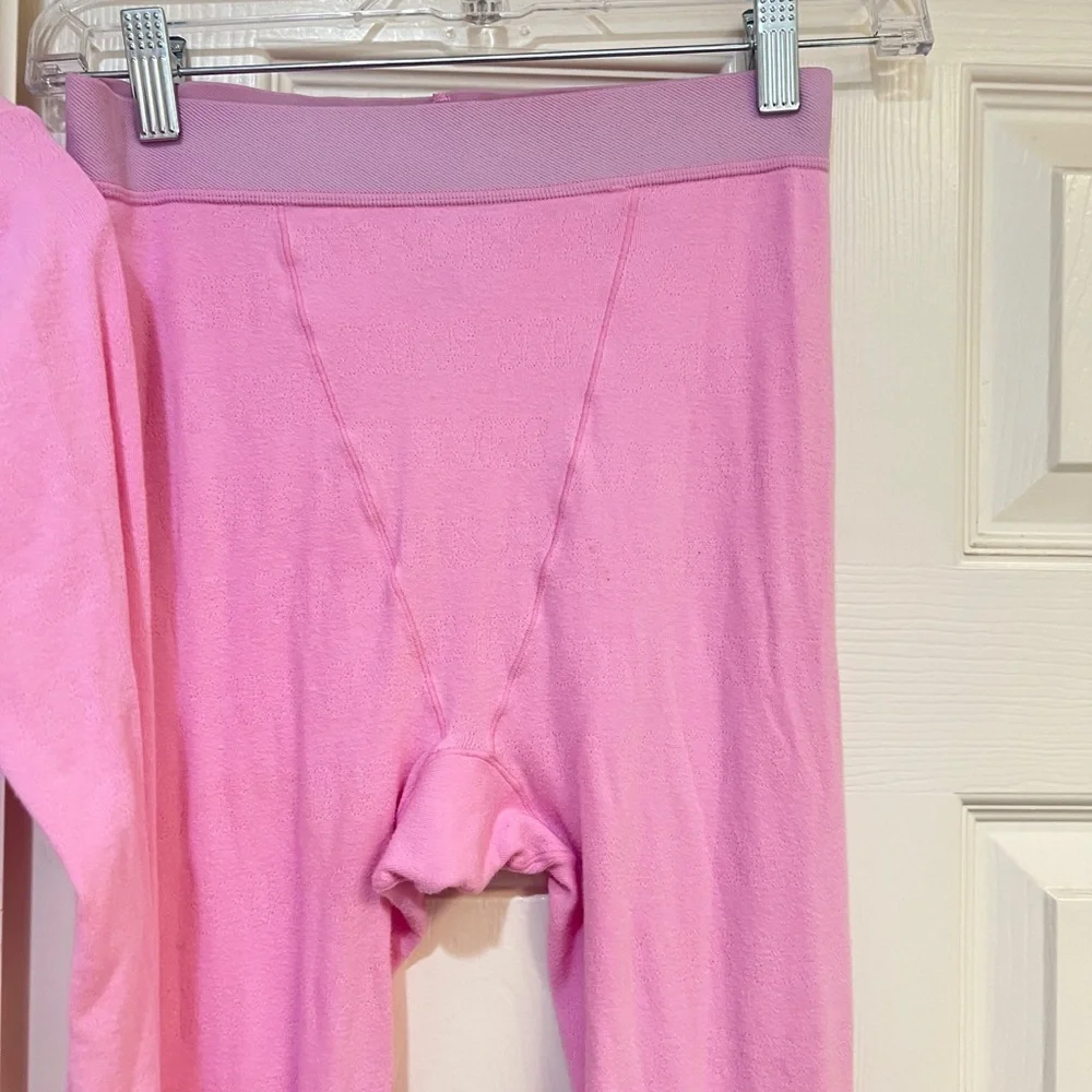 SKIMS Pink Cozy Pajama Set Intimates Sleepwear - Two Piece Set -‎ small Kim K - Picture 7 of 11
